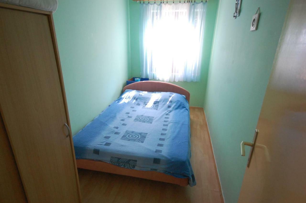 Apartments Juric By El-Pi Tours Njivice Esterno foto