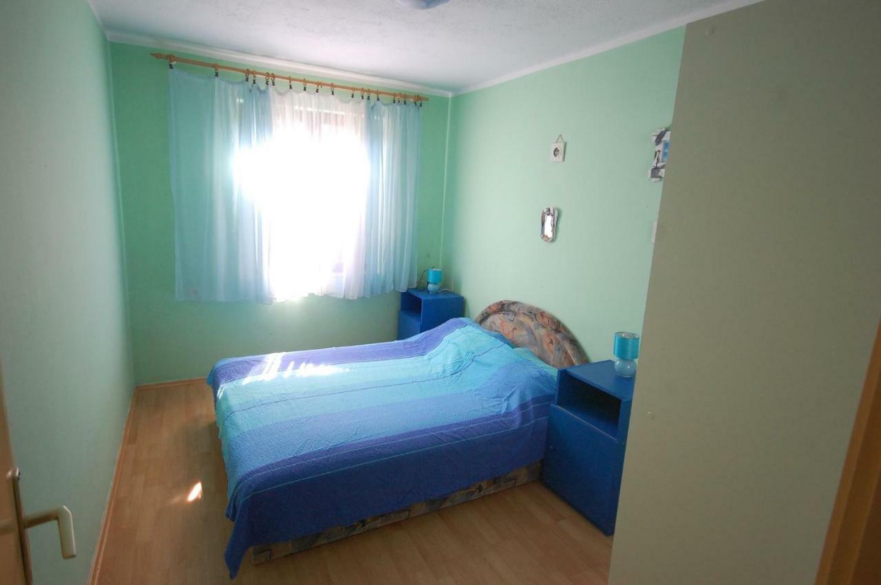 Apartments Juric By El-Pi Tours Njivice Esterno foto